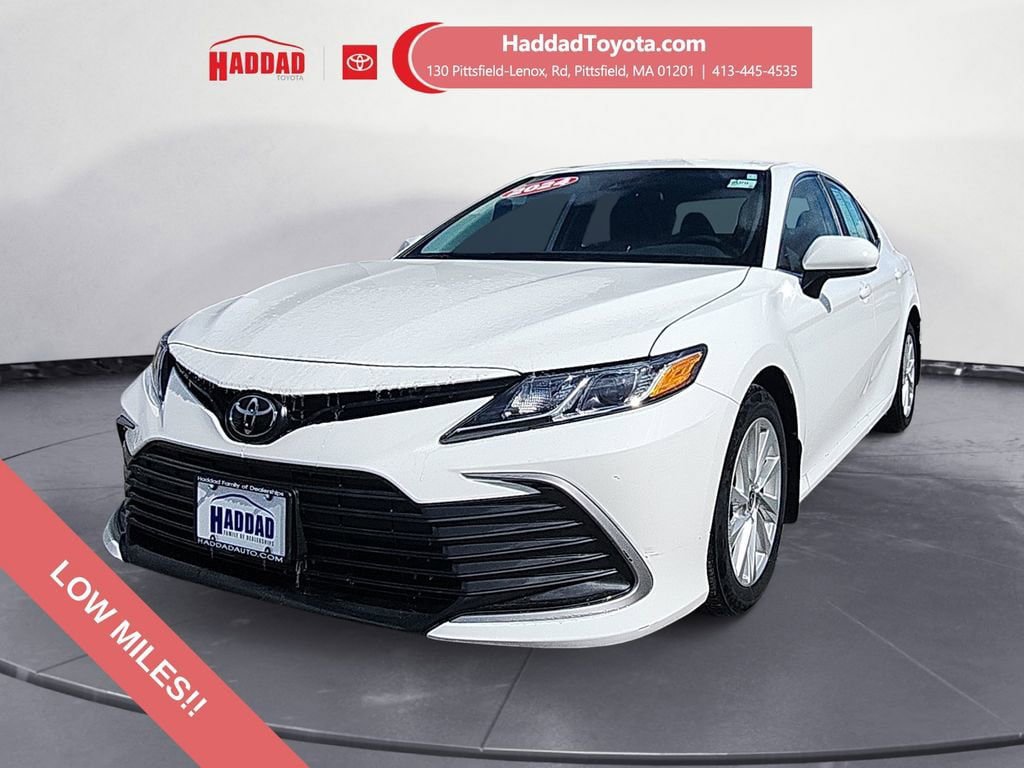 Used 2024 Toyota Camry LE FWD image 1