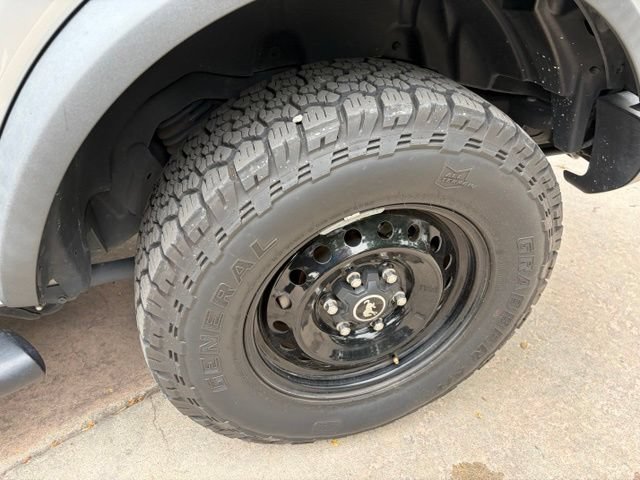 Used 2021 Ford Bronco Black Diamond AWD/4WD image 9