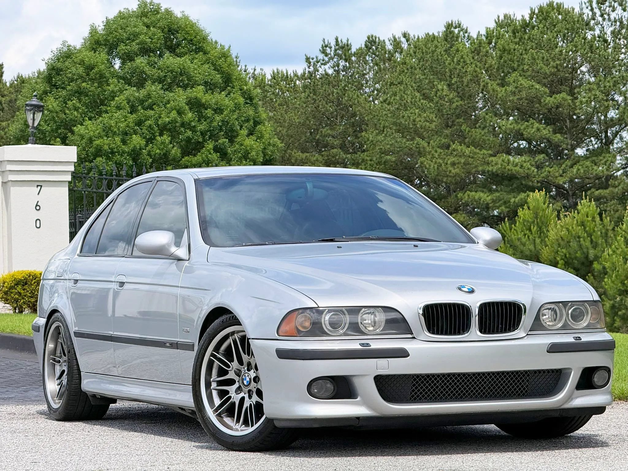 Used 2000 BMW M5 RWD image 5