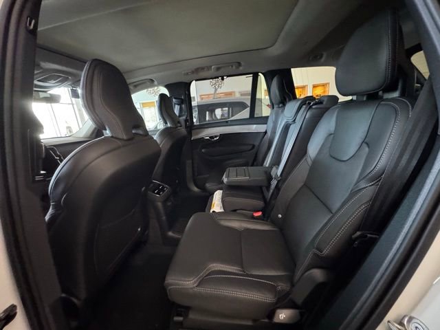 New 2025 Volvo XC90 T8 Ultra w/ Protection Package Premier image 16