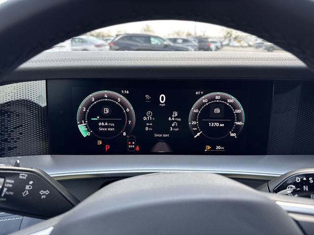 New 2026 Volkswagen Tiguan SE R-Line FWD image 11