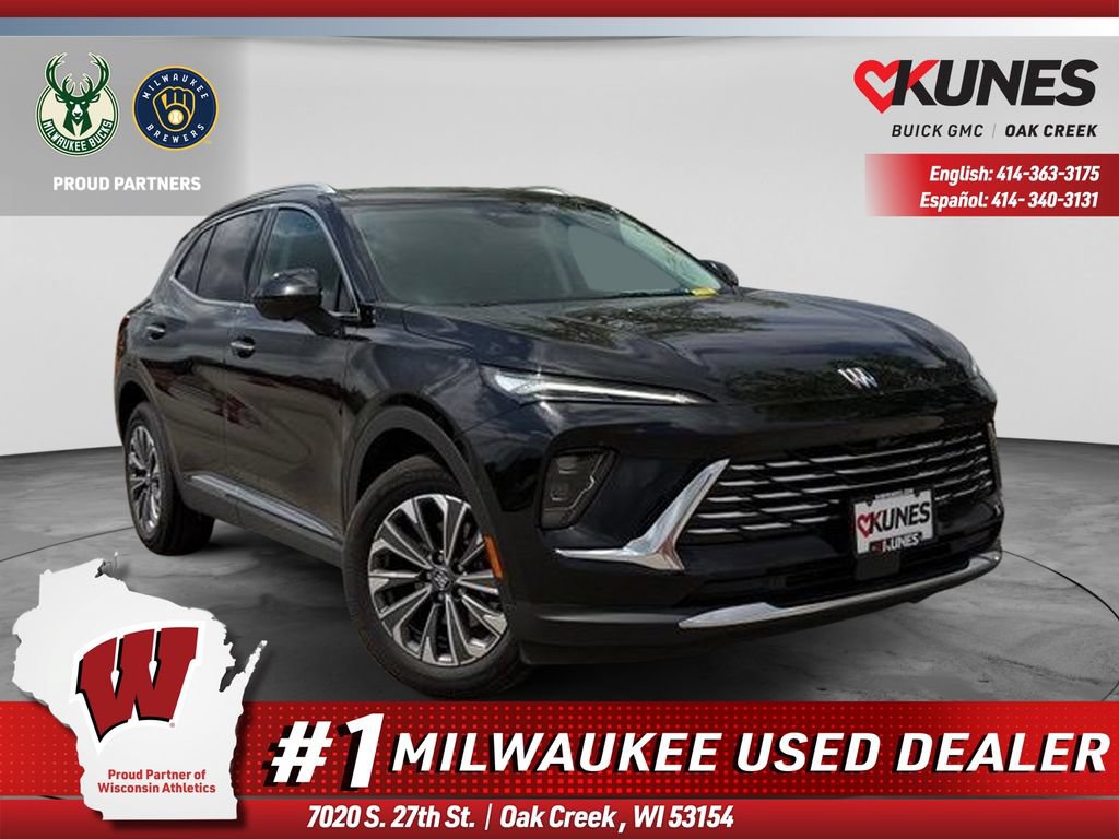 Used 2024 Buick Envision Preferred AWD/4WD image 1