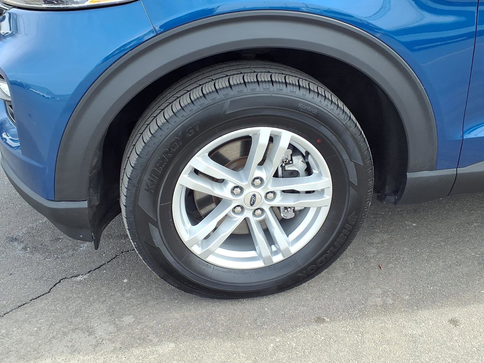 Used 2021 Ford Explorer XLT w/ Equipment Group 202A image 31