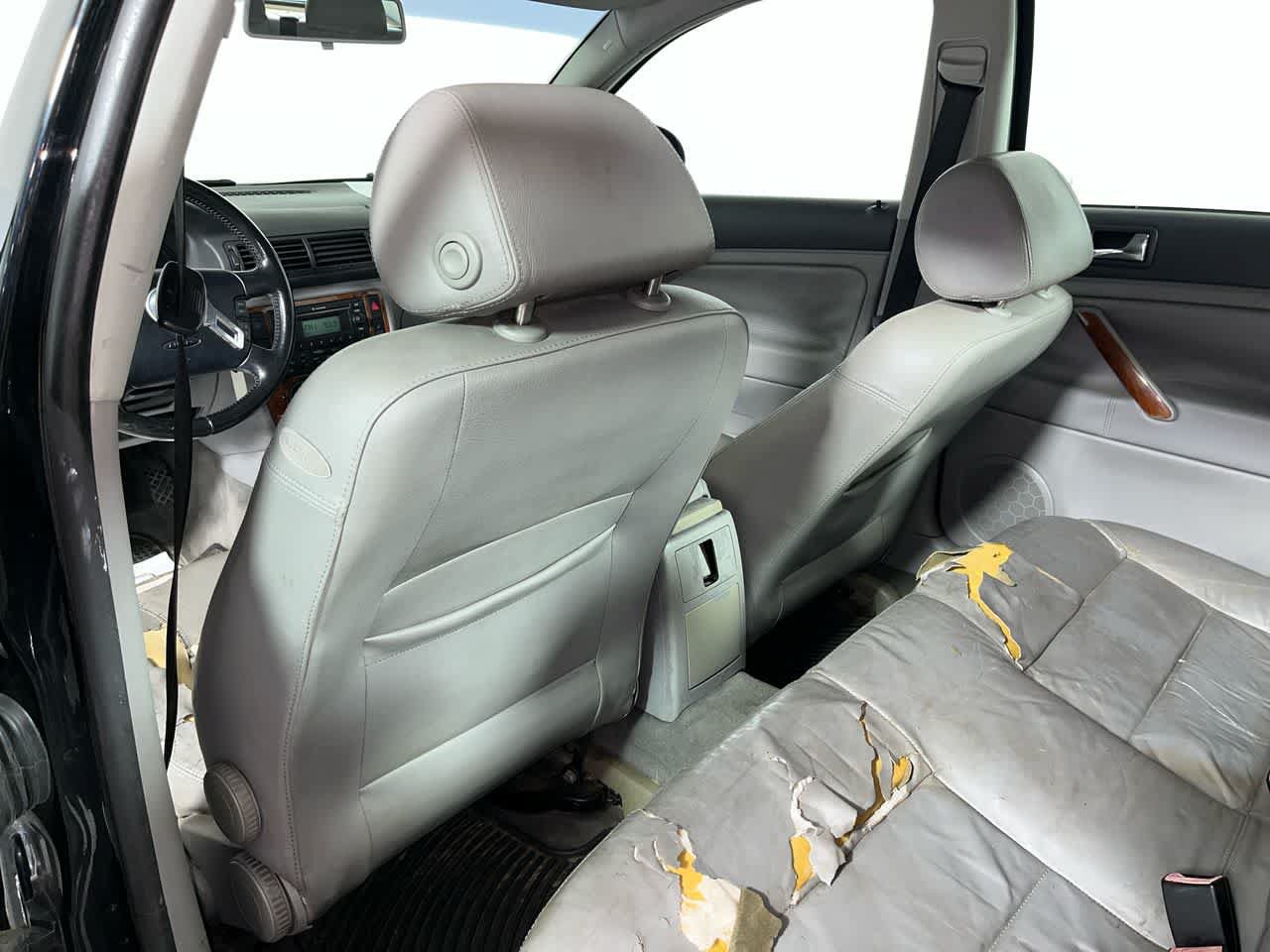 Used 2004 Volkswagen Passat GLS FWD image 24