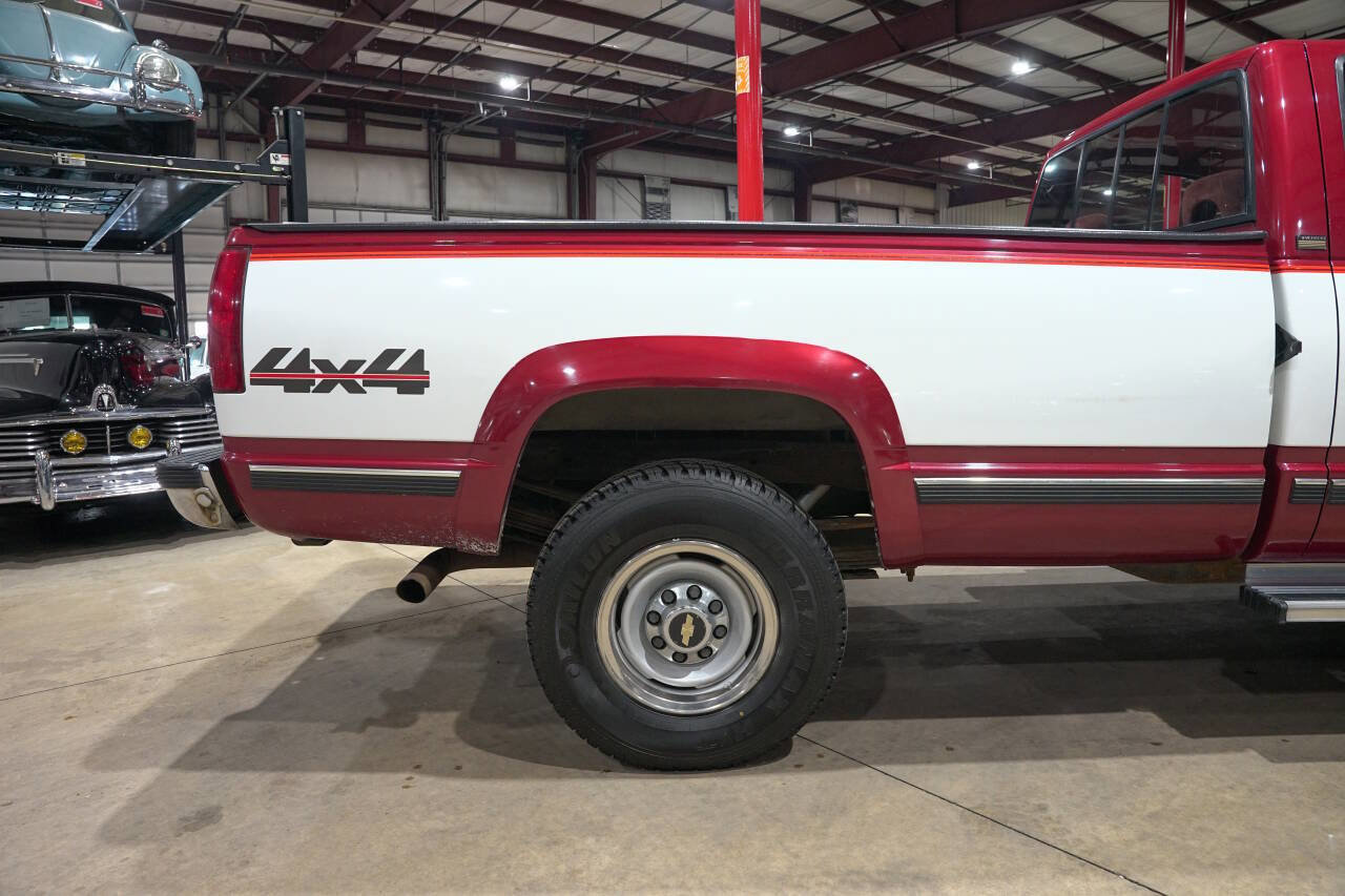 Used 1992 Chevrolet Silverado 2500 4x4 Regular Cab image 9