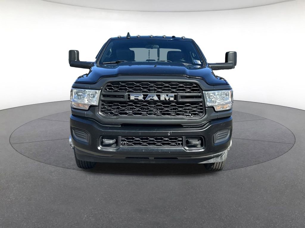 Used 2022 RAM 3500 Tradesman image 9
