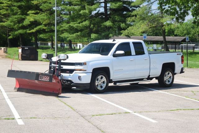 Used 2017 Chevrolet Silverado 1500 LT w/ All Star Edition AWD/4WD image 21