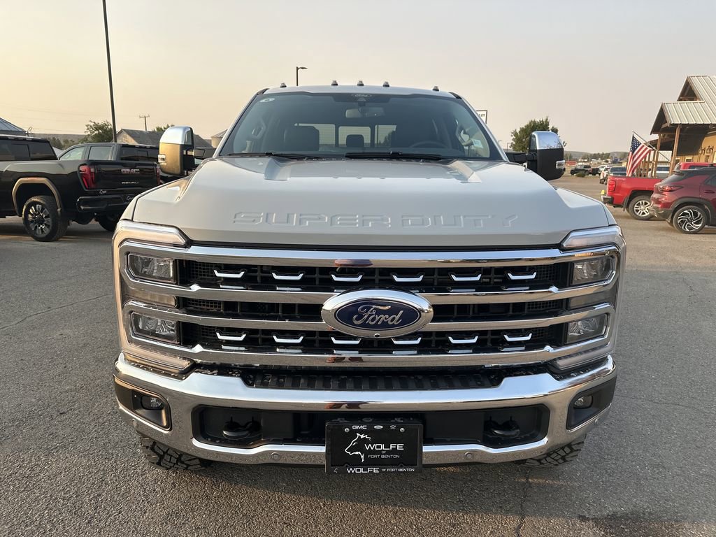 New 2026 Ford F250 4x4 Crew Cab Super Duty image 2