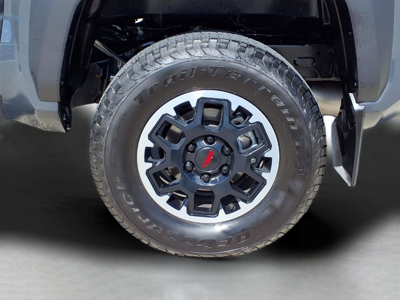 Certified 2024 Toyota Tacoma TRD Off-Road w/ TRD Off Road Upgrade Package AWD/4WD image 3