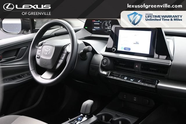 Used 2023 Toyota Prius LE FWD image 30