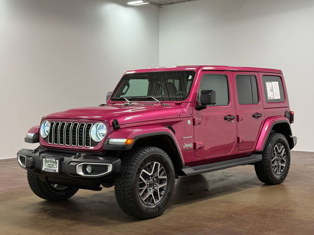 Used 2024 Jeep Wrangler Unlimited Sahara w/ Technology Group AWD/4WD image 7