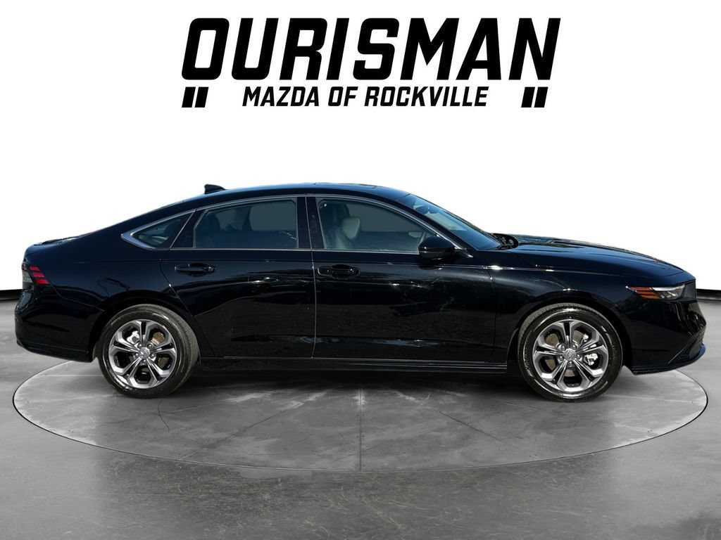 Used 2025 Honda Accord EX-L image 7