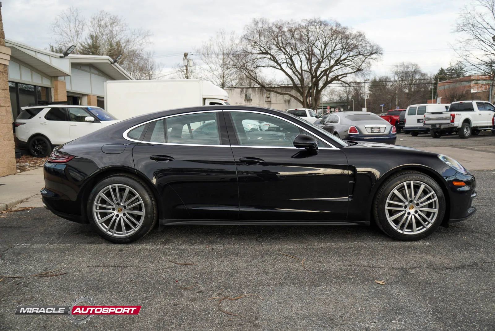 Used 2017 Porsche Panamera 4S AWD/4WD image 8