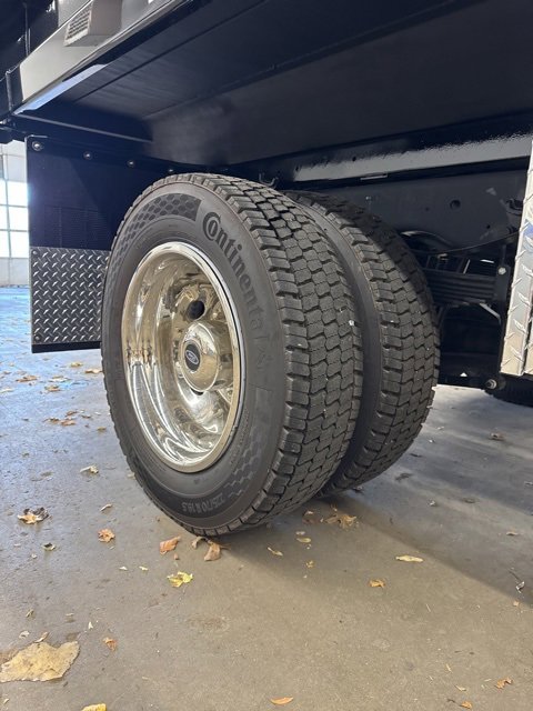 New 2025 Ford F550 4x4 SuperCab Super Duty image 18