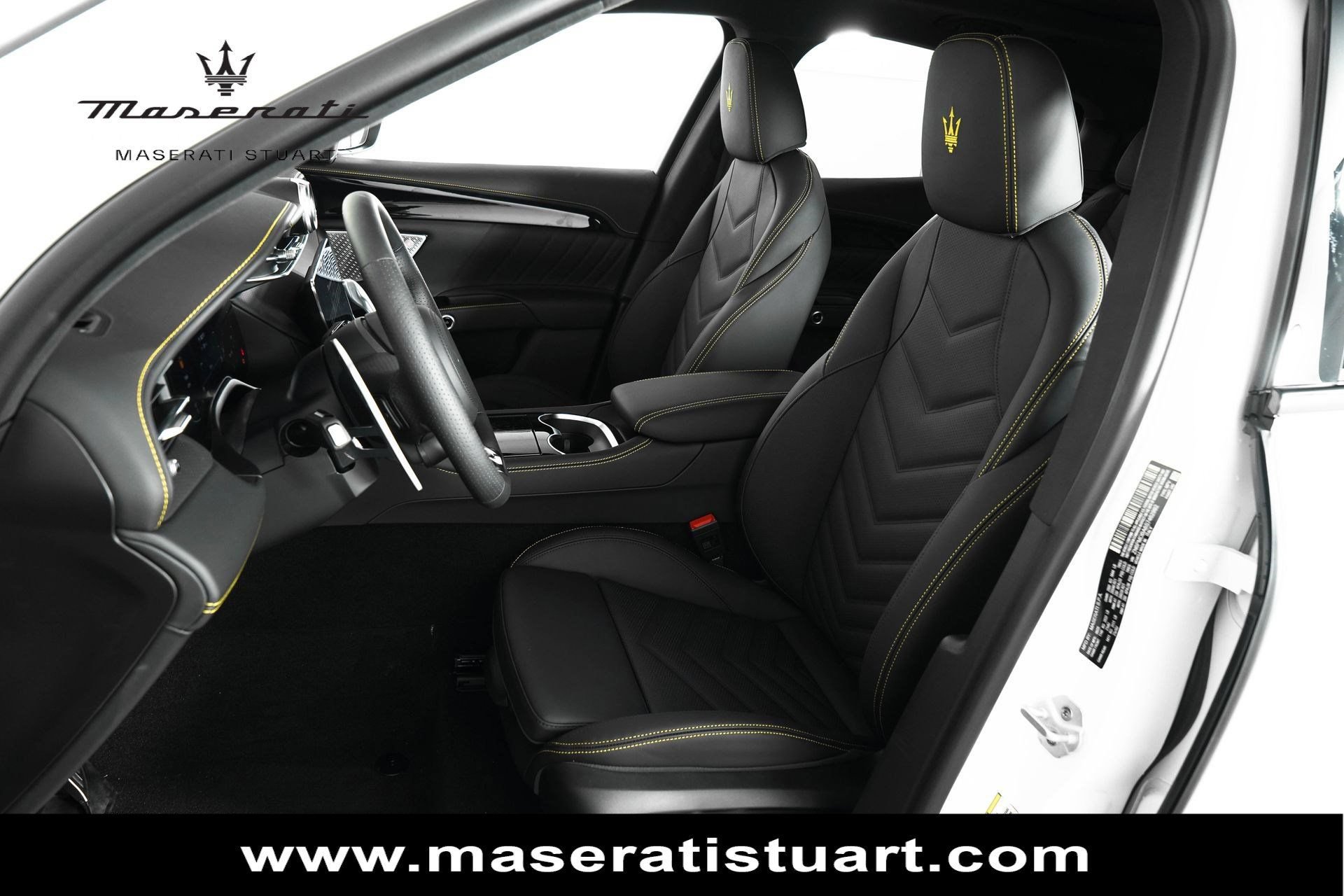 New 2025 Maserati Grecale Modena AWD/4WD image 18