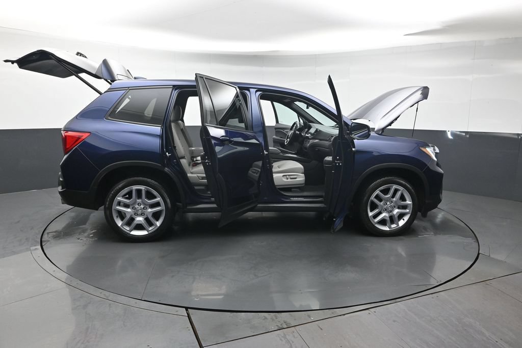 Used 2024 Honda Passport EX-L image 54