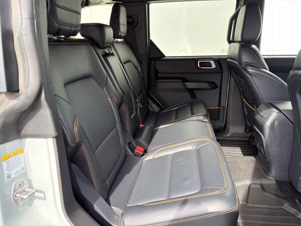 Used 2024 Ford Bronco Badlands AWD/4WD image 23