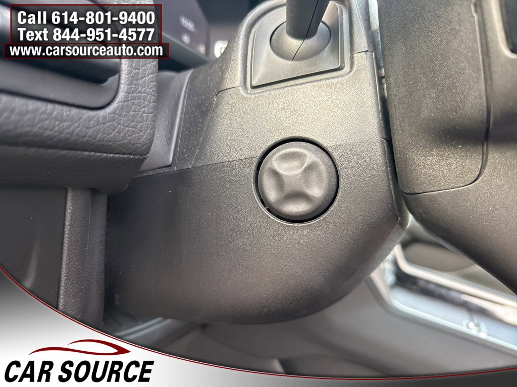 Used 2023 GMC Yukon Denali image 28