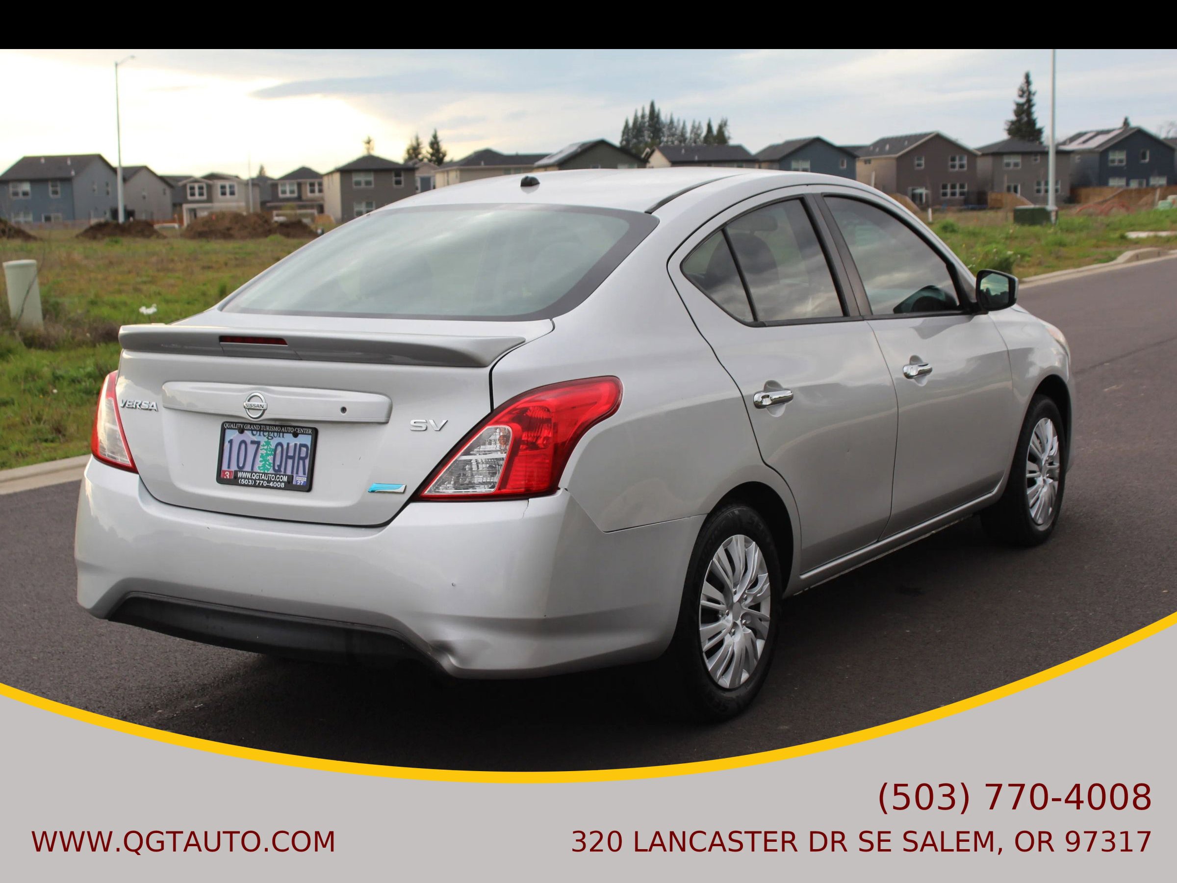 Used 2016 Nissan Versa SV FWD image 5