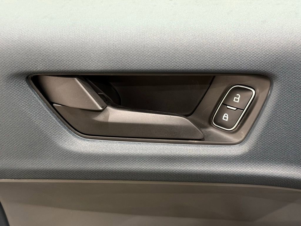 New 2025 Ford Maverick XLT w/ XLT Luxury Package image 32