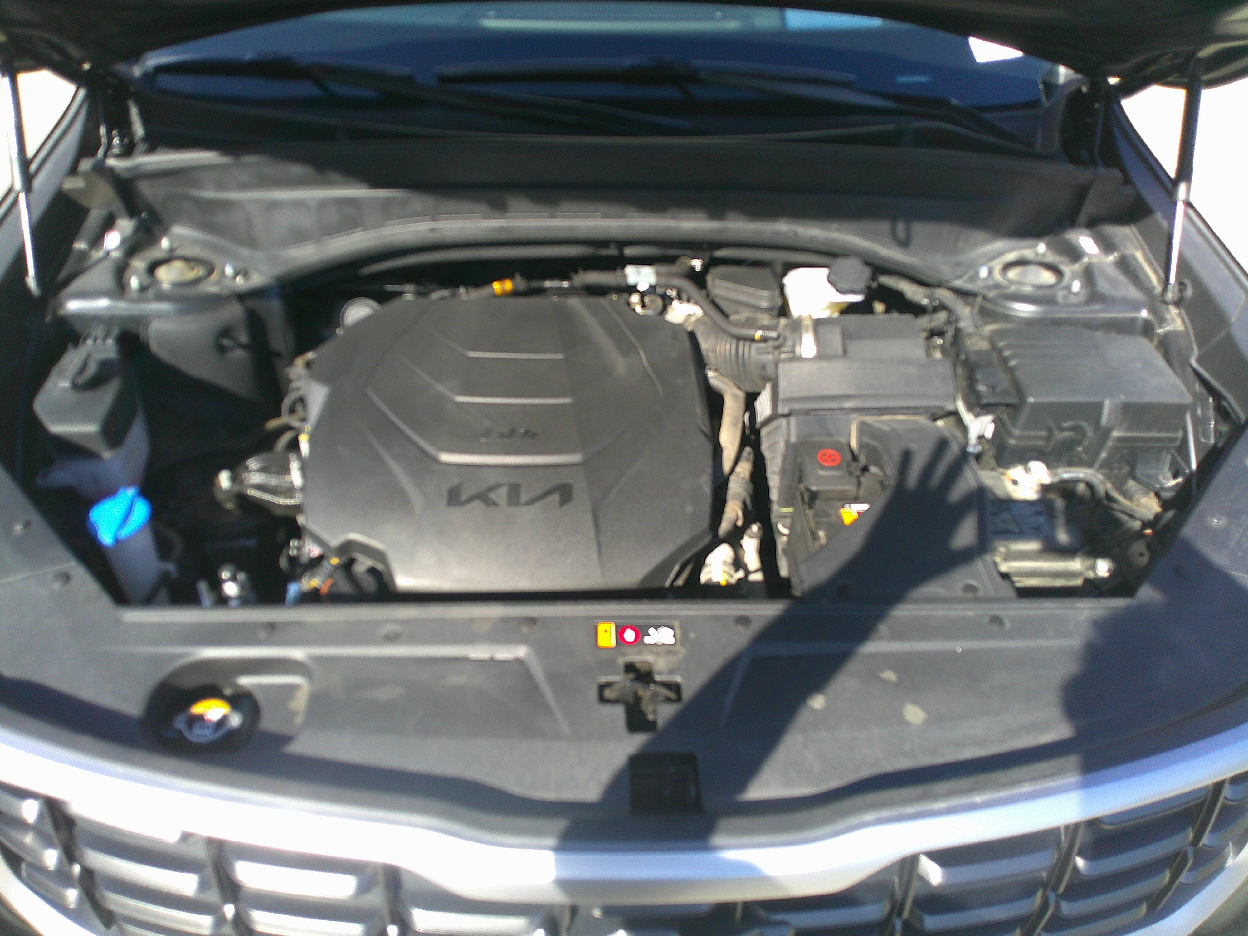 Used 2024 Kia Telluride SX Prestige w/ Towing Package image 35