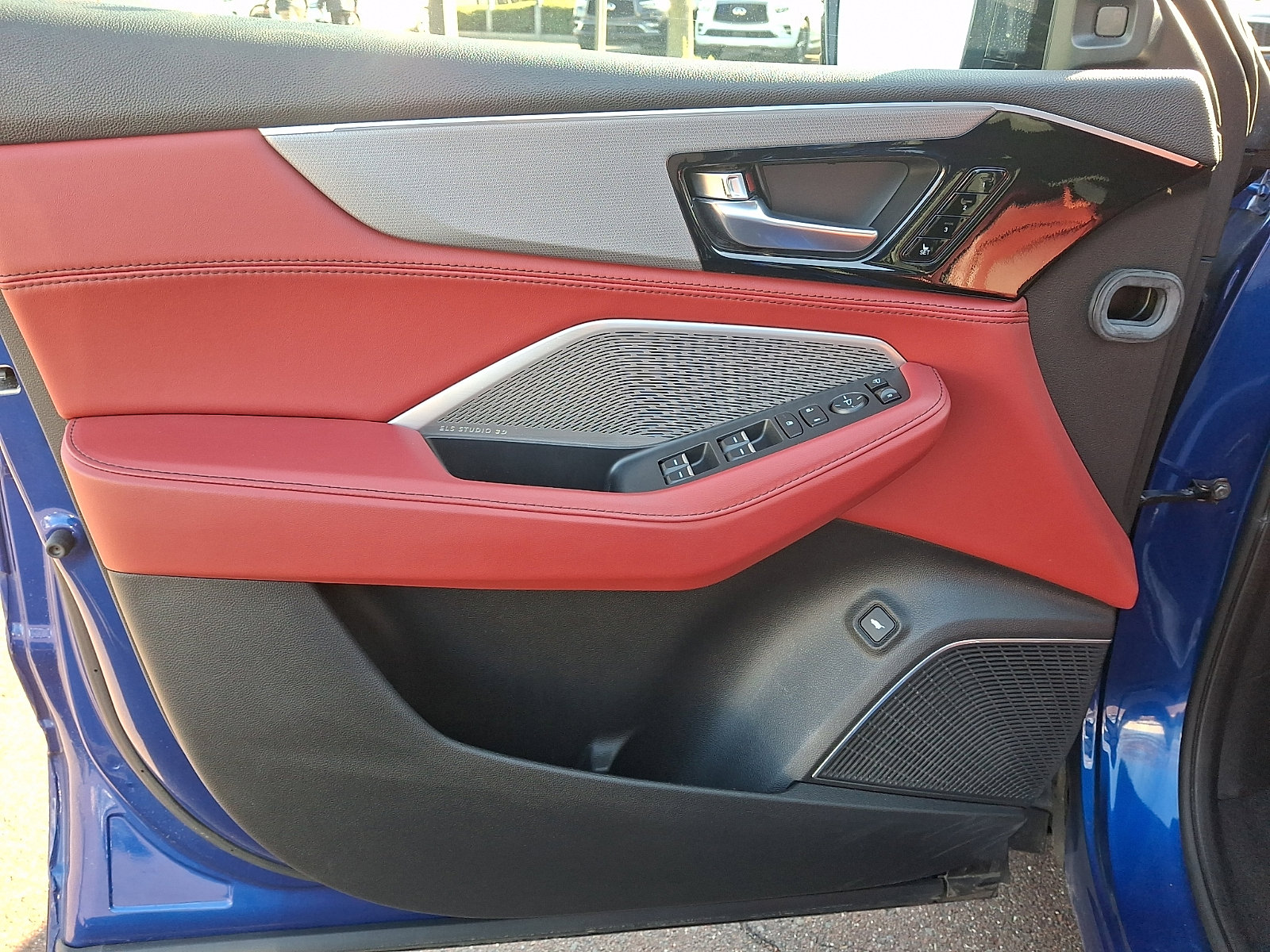 Used 2023 Acura MDX A-Spec image 13