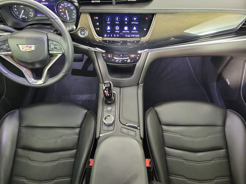 Used 2020 Cadillac XT6 Premium Luxury w/ Platinum Package image 16
