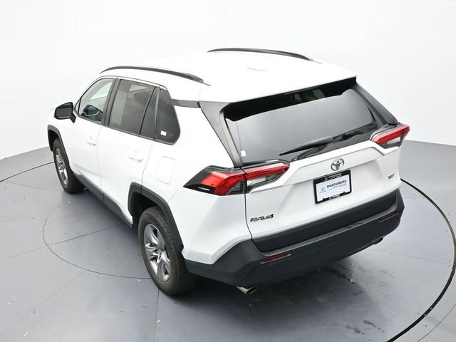 Used 2024 Toyota RAV4 XLE image 33