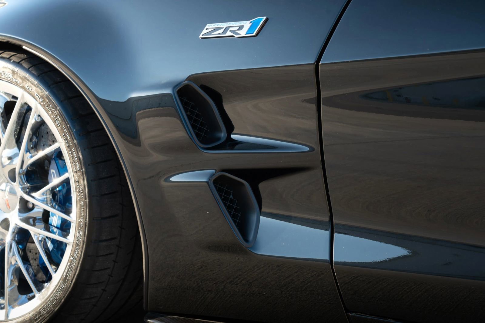 Used 2010 Chevrolet Corvette ZR1 w/ Preferred Equipment Group image 45