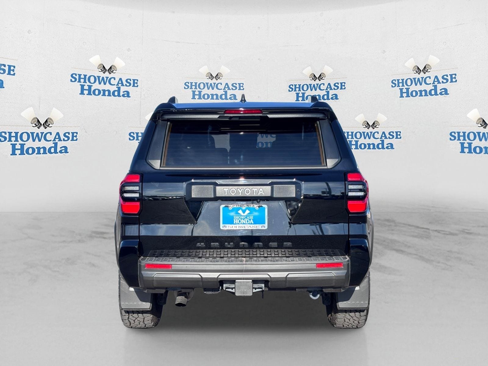 Used 2025 Toyota 4Runner SR5 AWD/4WD image 7