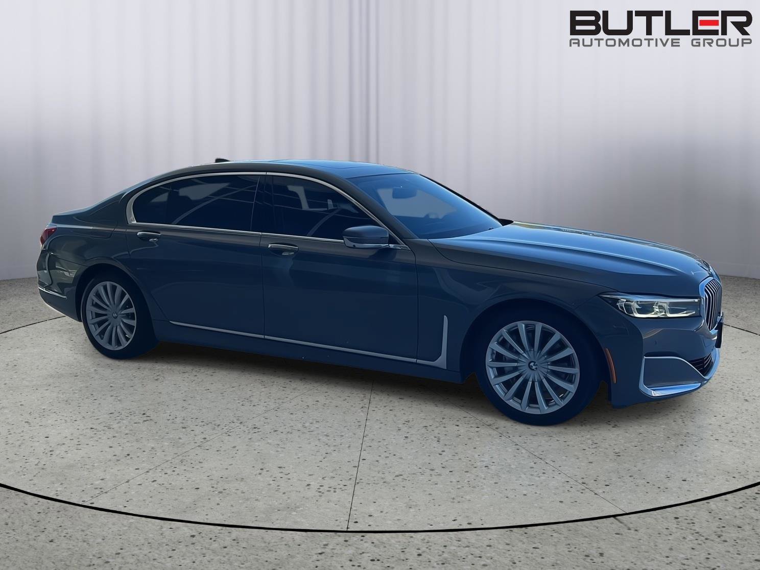 Used 2020 BMW 740i image 7