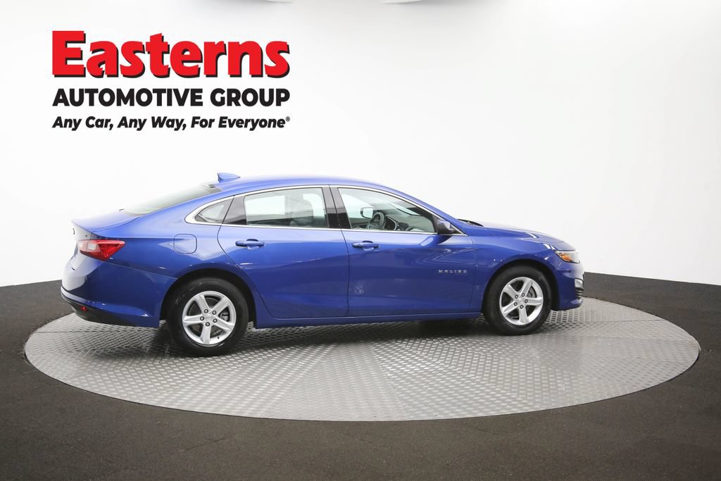 Used 2023 Chevrolet Malibu LT FWD image 43