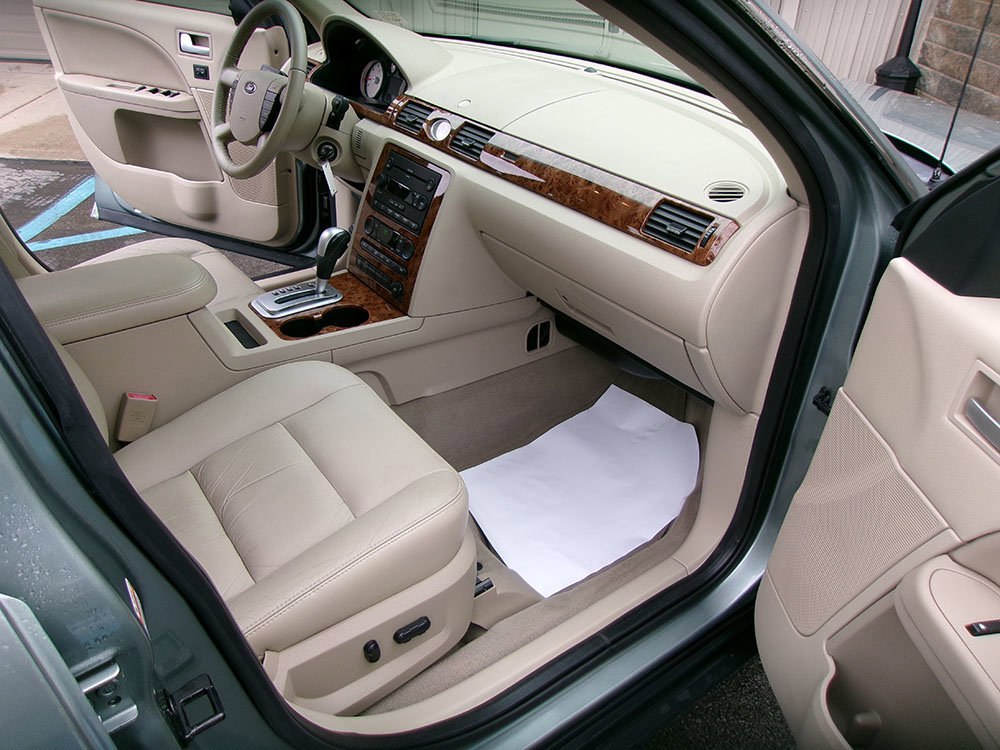 Used 2005 Ford Five Hundred Limited image 10