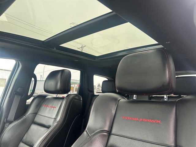 Used 2019 Jeep Grand Cherokee Trailhawk w/ Trailhawk Luxury Group image 29