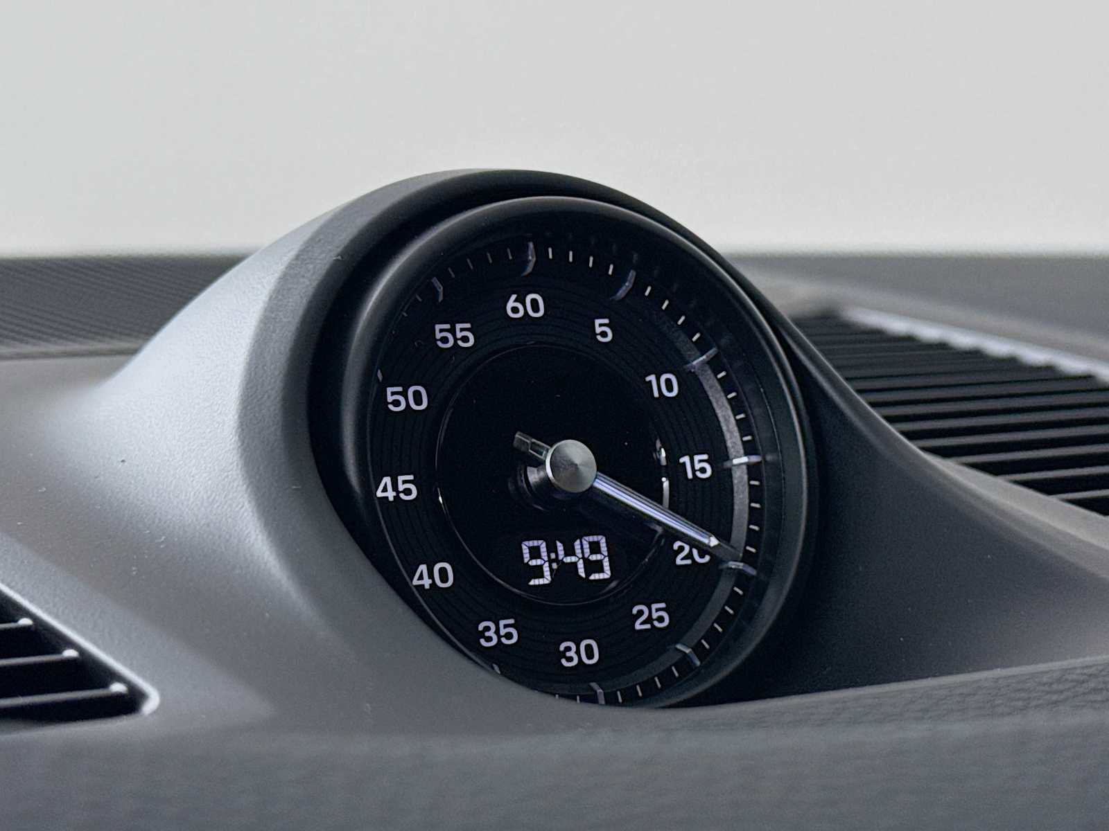 New 2026 Porsche Cayenne image 17