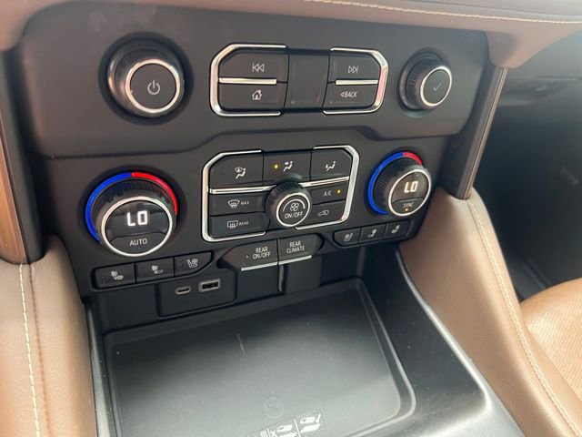 Used 2021 Chevrolet Tahoe High Country image 27