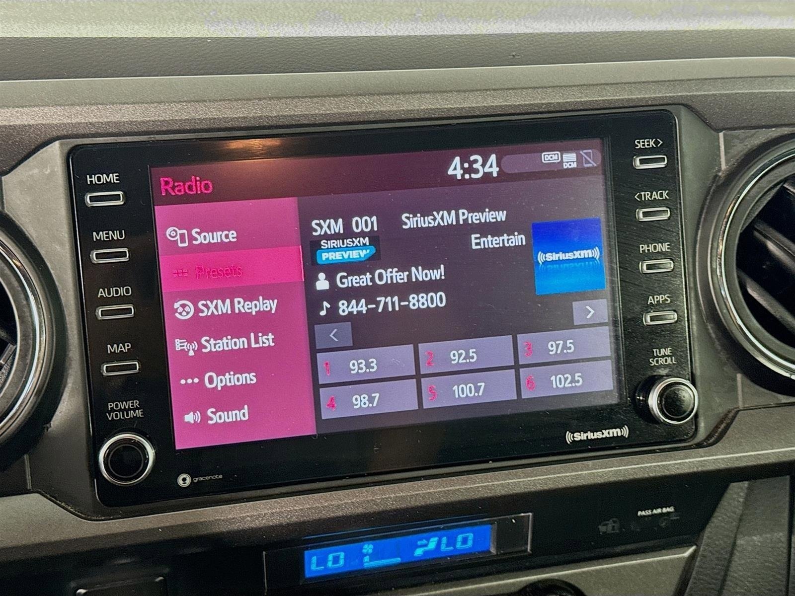 Used 2023 Toyota Tacoma TRD Sport w/ Advanced Technology Package image 15