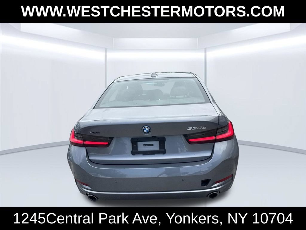 Used 2024 BMW 330e xDrive AWD/4WD image 5