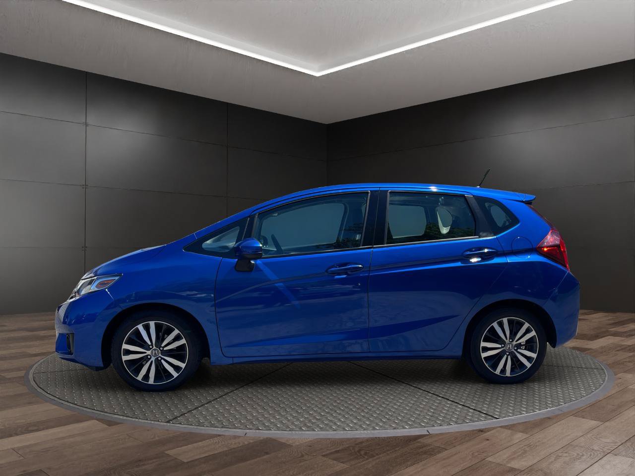 Used 2017 Honda Fit EX image 5