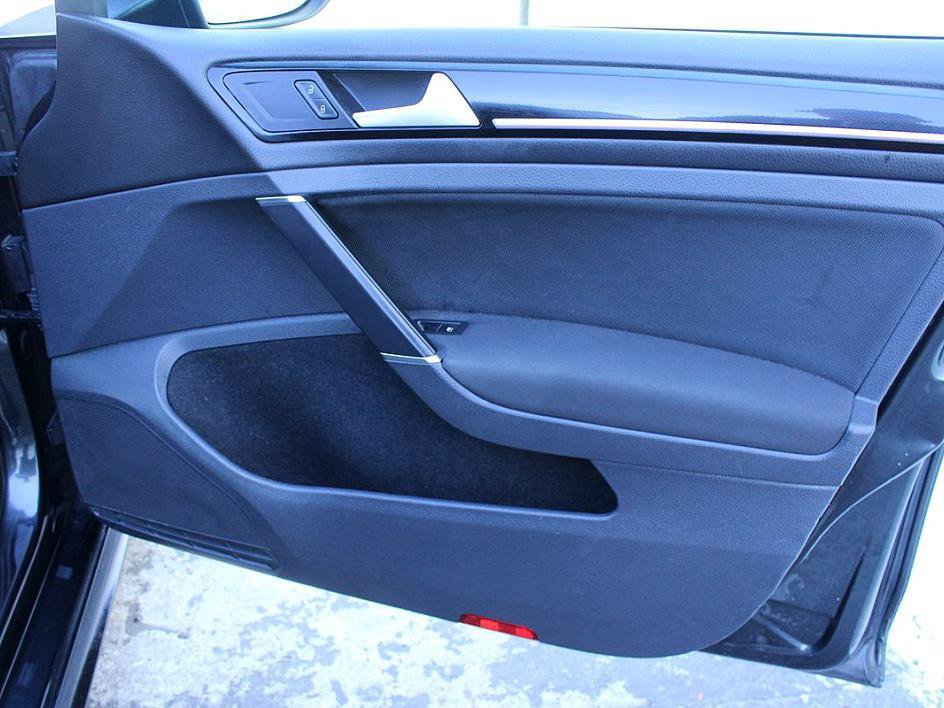 Used 2016 Volkswagen GTI S FWD image 21