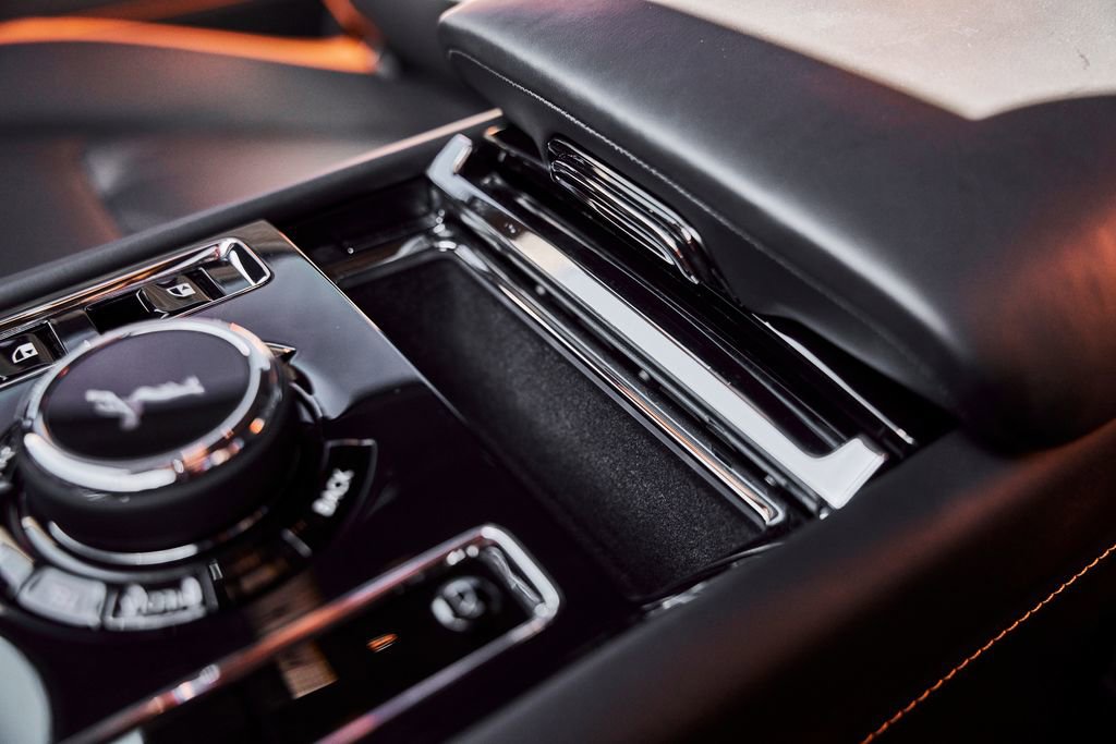 Used 2025 Rolls-Royce Spectre w/ Spectre Launch Package image 57