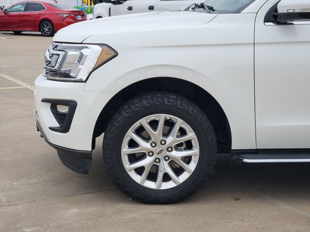Certified 2021 Ford Expedition Max XLT image 9