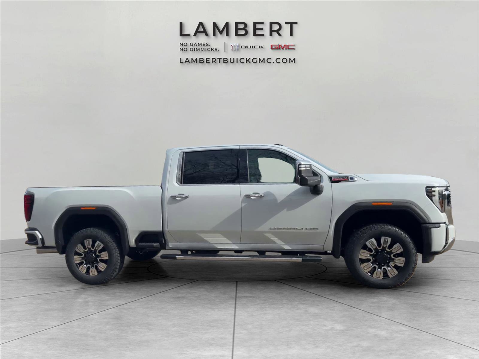 New 2026 GMC Sierra 2500 Denali w/ Denali Reserve Package image 6