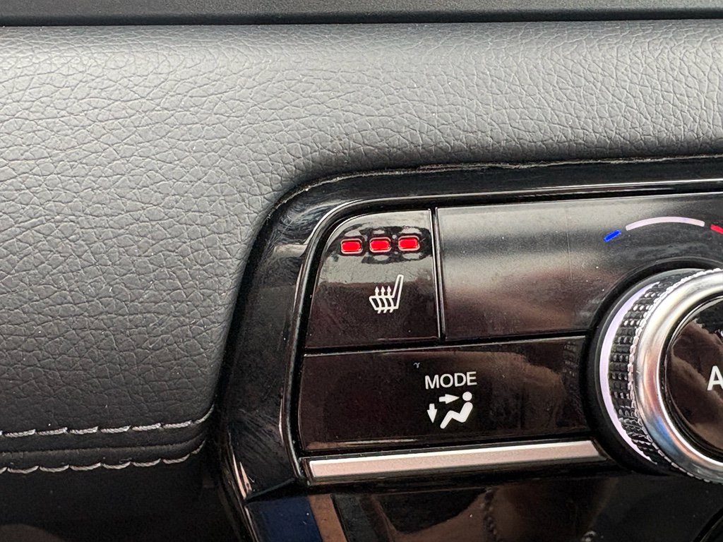 Certified 2025 Honda Pilot Touring image 22