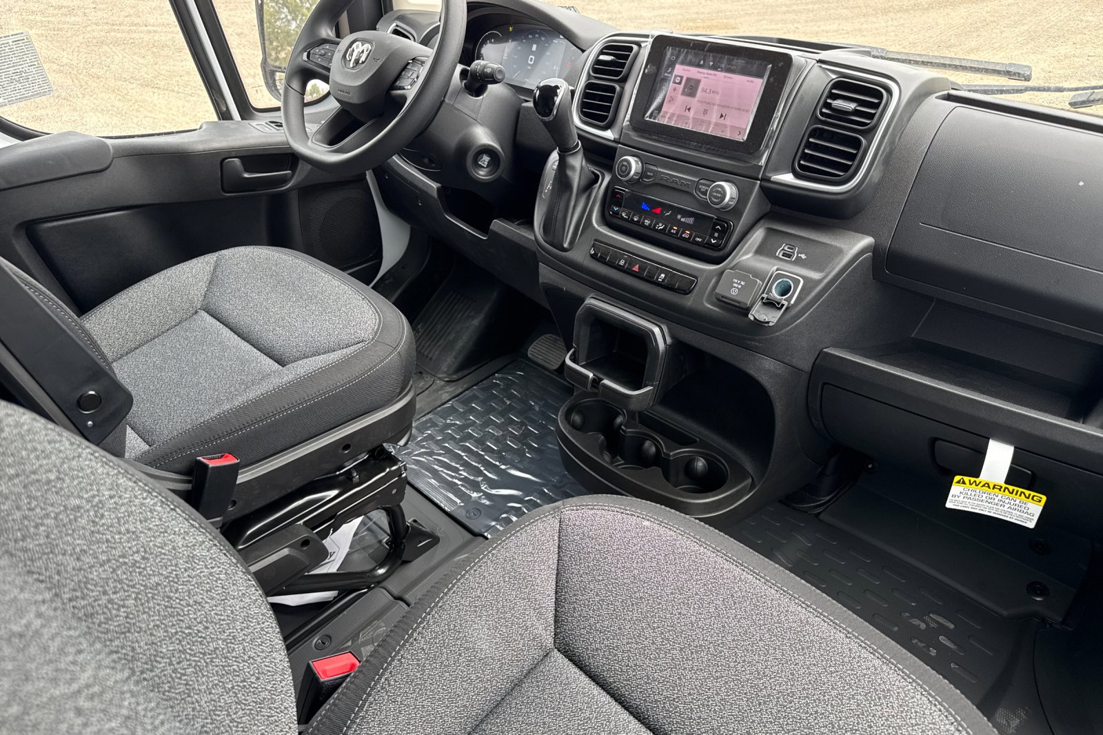 New 2026 RAM ProMaster 1500 w/ Quick Order Package 22G SLT image 14