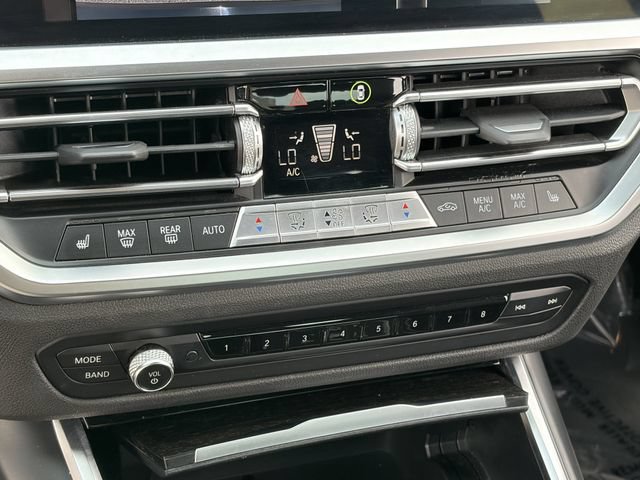 Certified 2022 BMW 330i Sedan w/ Driving Assistance Package RWD image 31