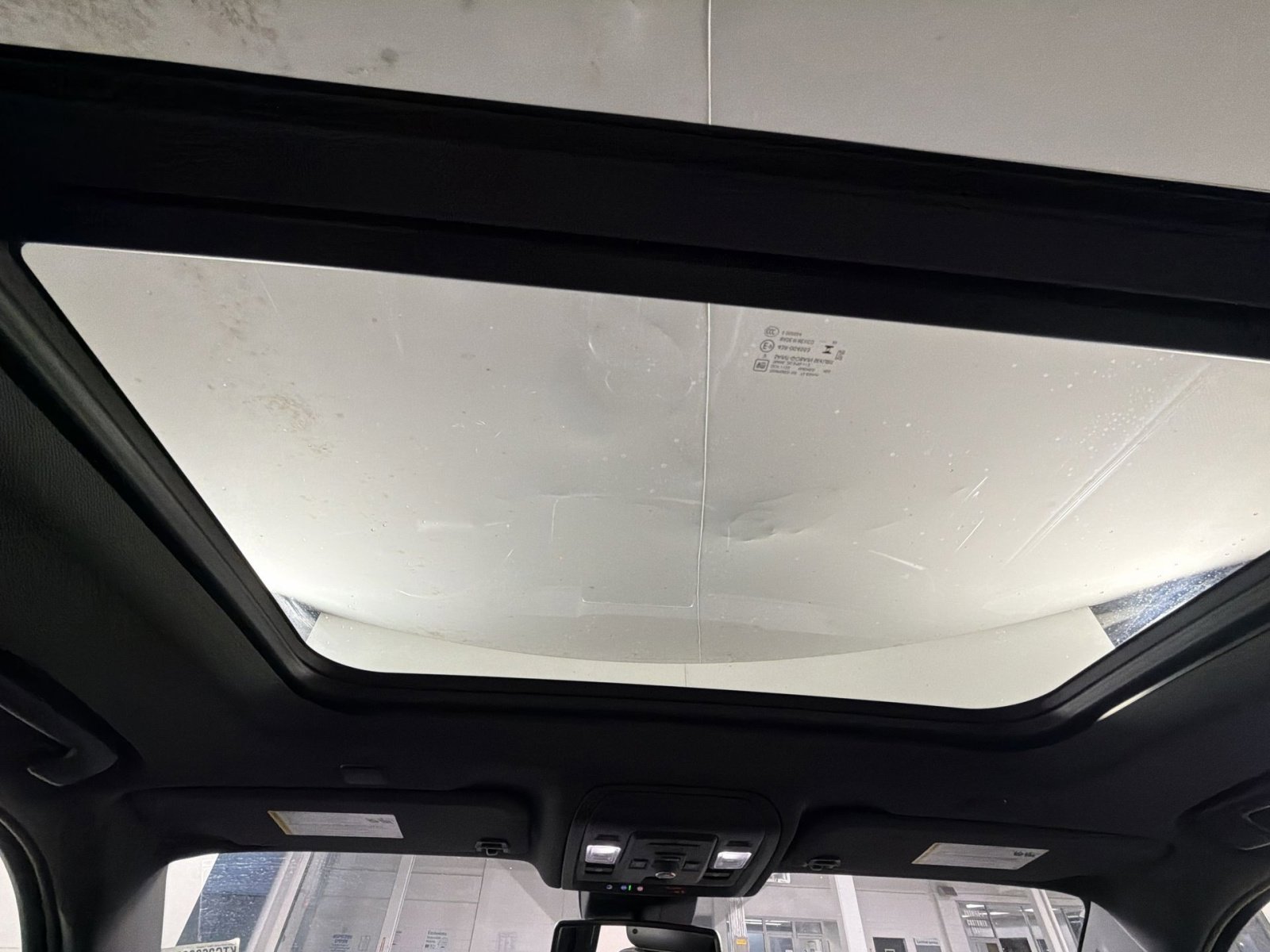 Used 2023 Chevrolet Suburban RST w/ Luxury Package image 24