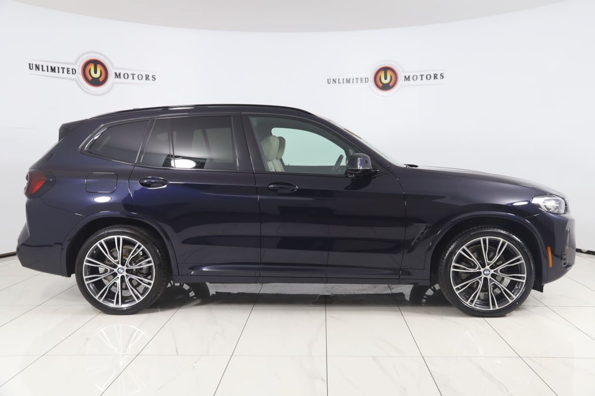 Used 2023 BMW X3 xDrive30i w/ M Sport Package AWD/4WD image 2