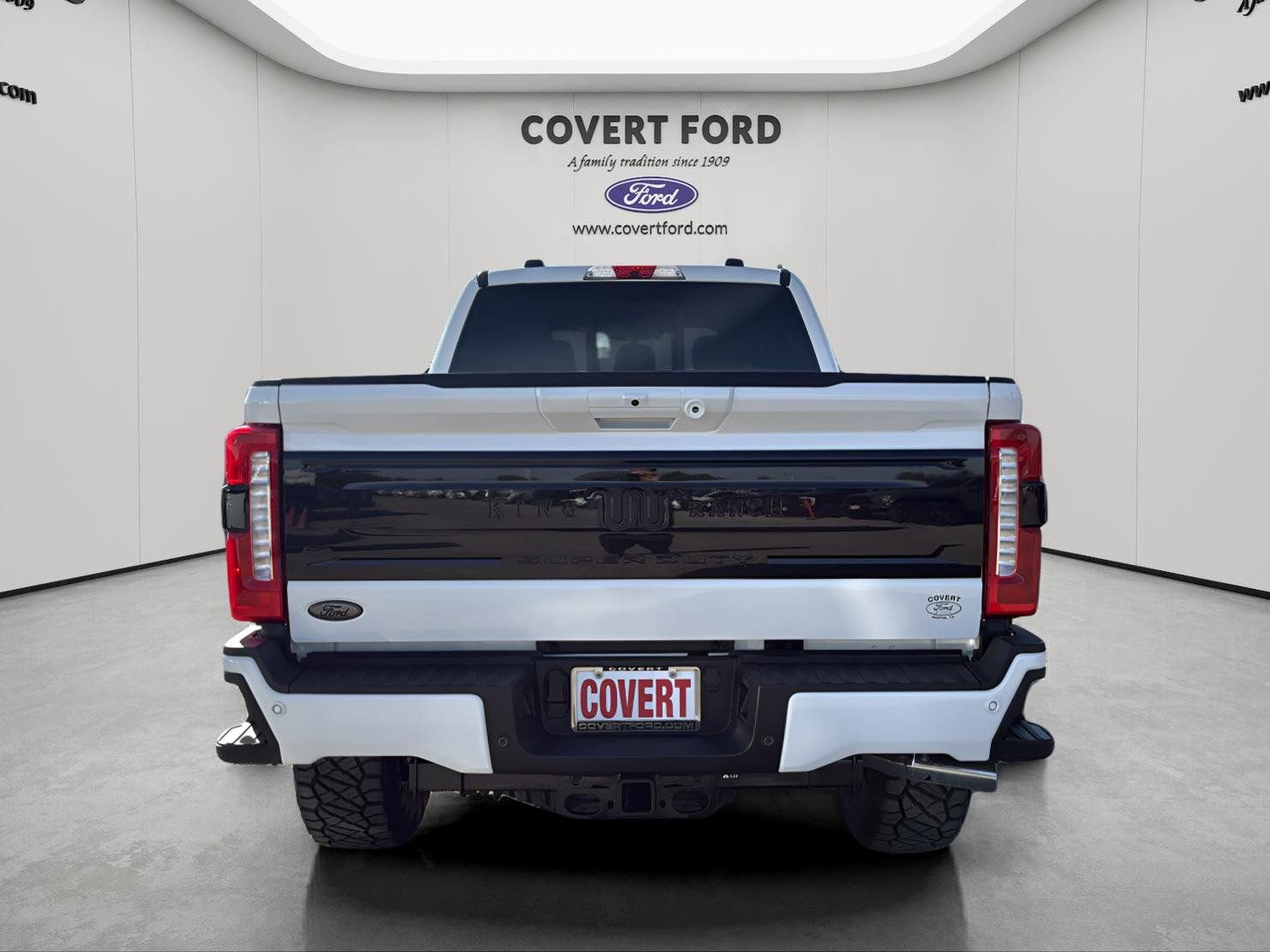 New 2026 Ford F250 King Ranch image 4