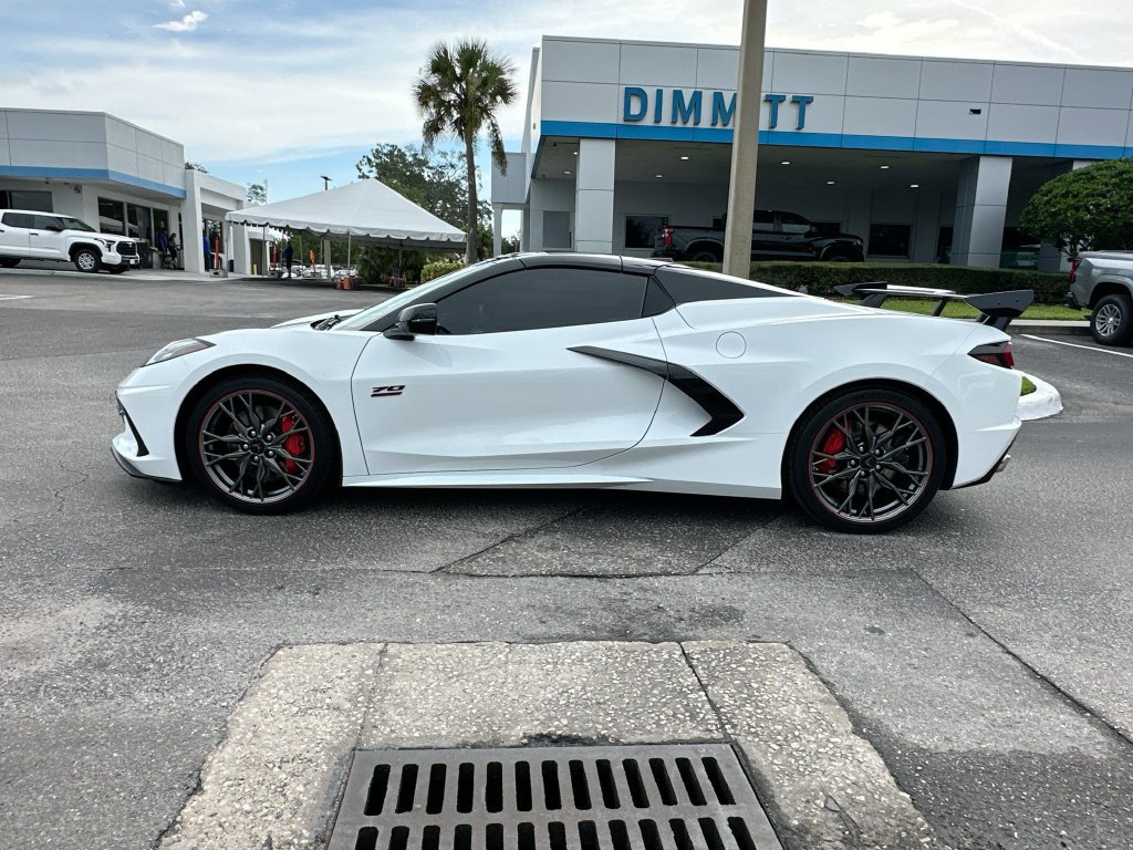 Certified 2023 Chevrolet Corvette Stingray Convertible w/ Z51 Performance Package RWD image 8
